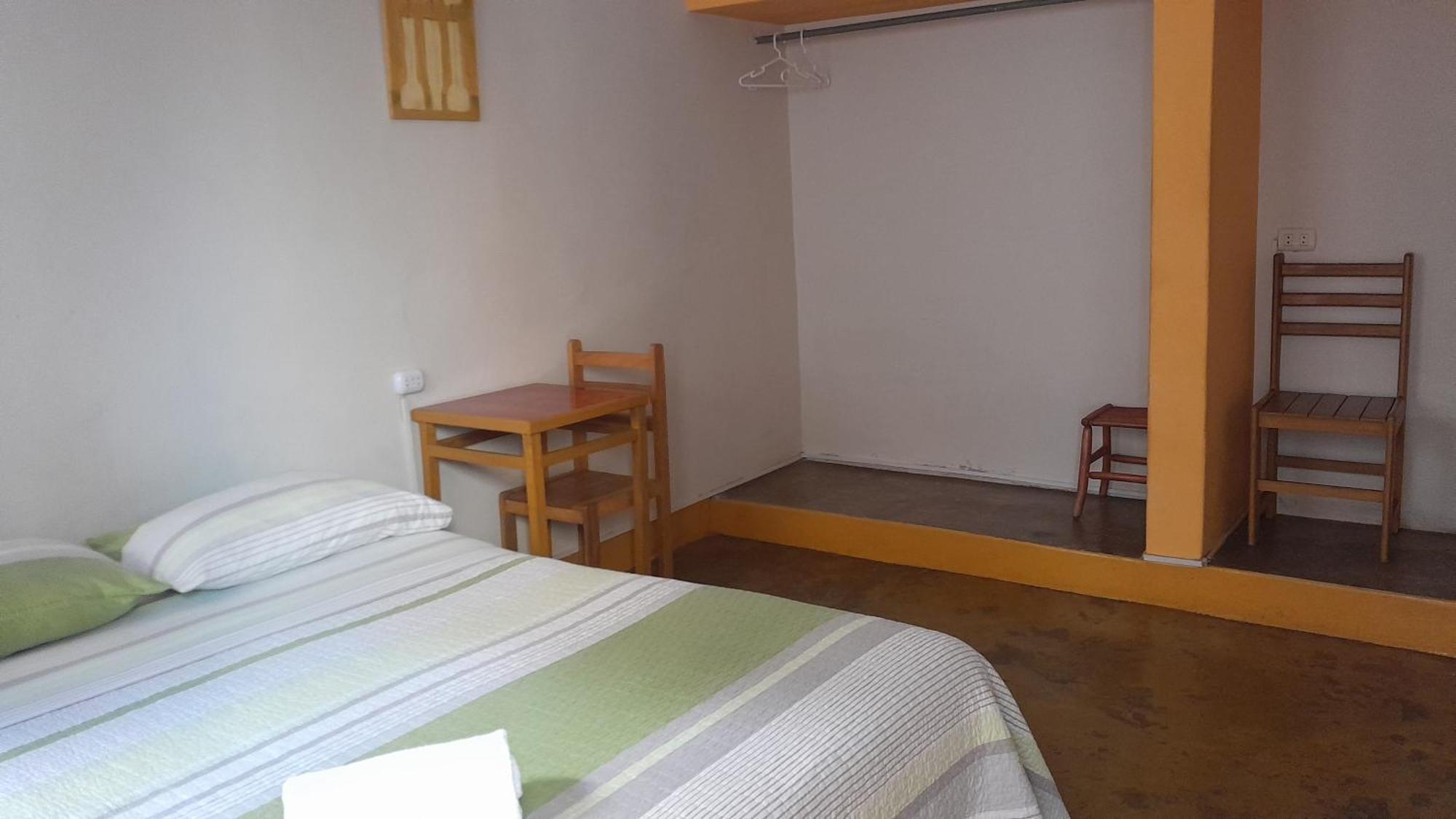 Brabant Hostal Наска Екстер'єр фото