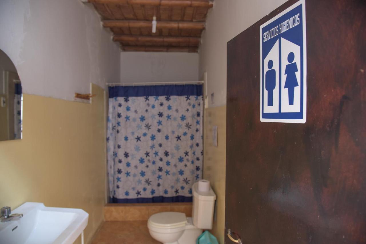 Brabant Hostal Наска Екстер'єр фото